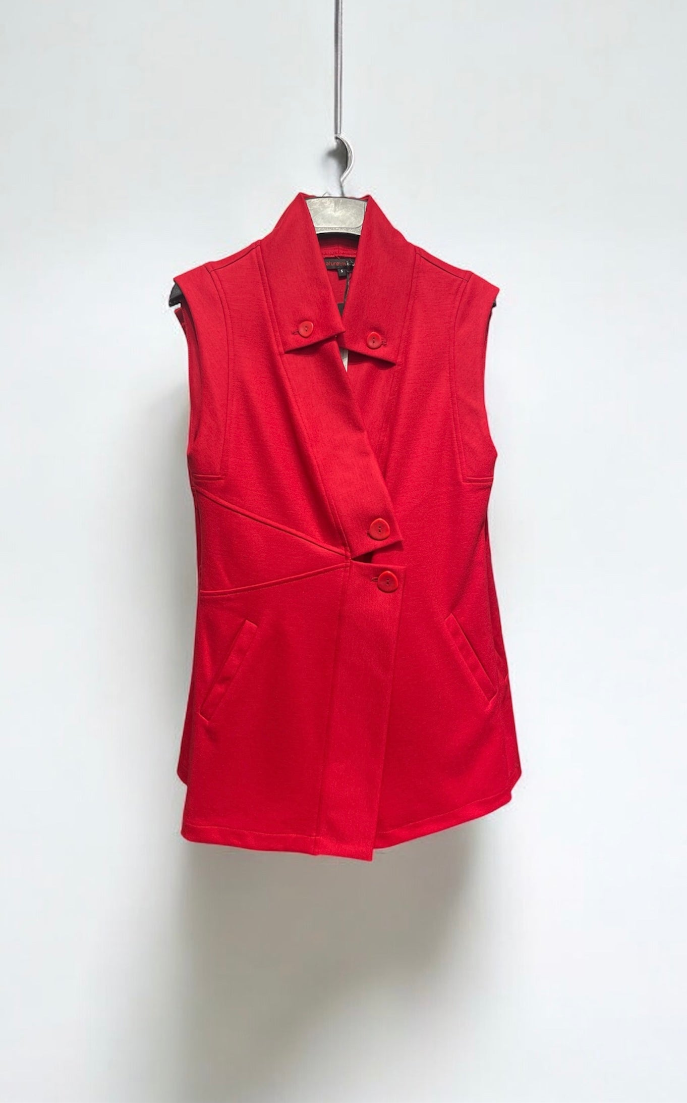 Double Collar Sweater Vest: Red