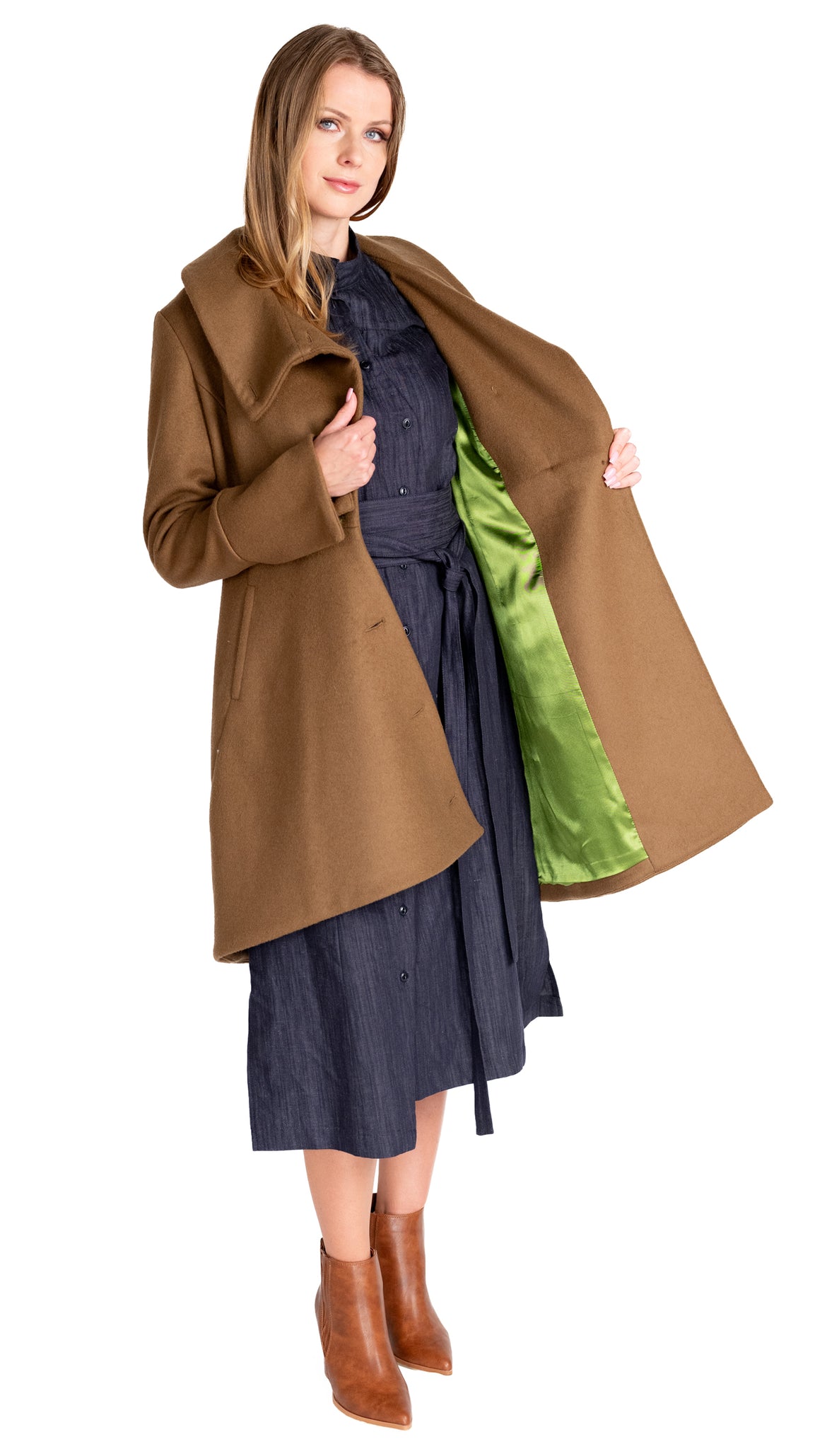 Classic Swerve Coat / Mocha