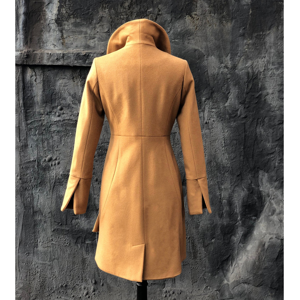 Swerve Coat / Camel