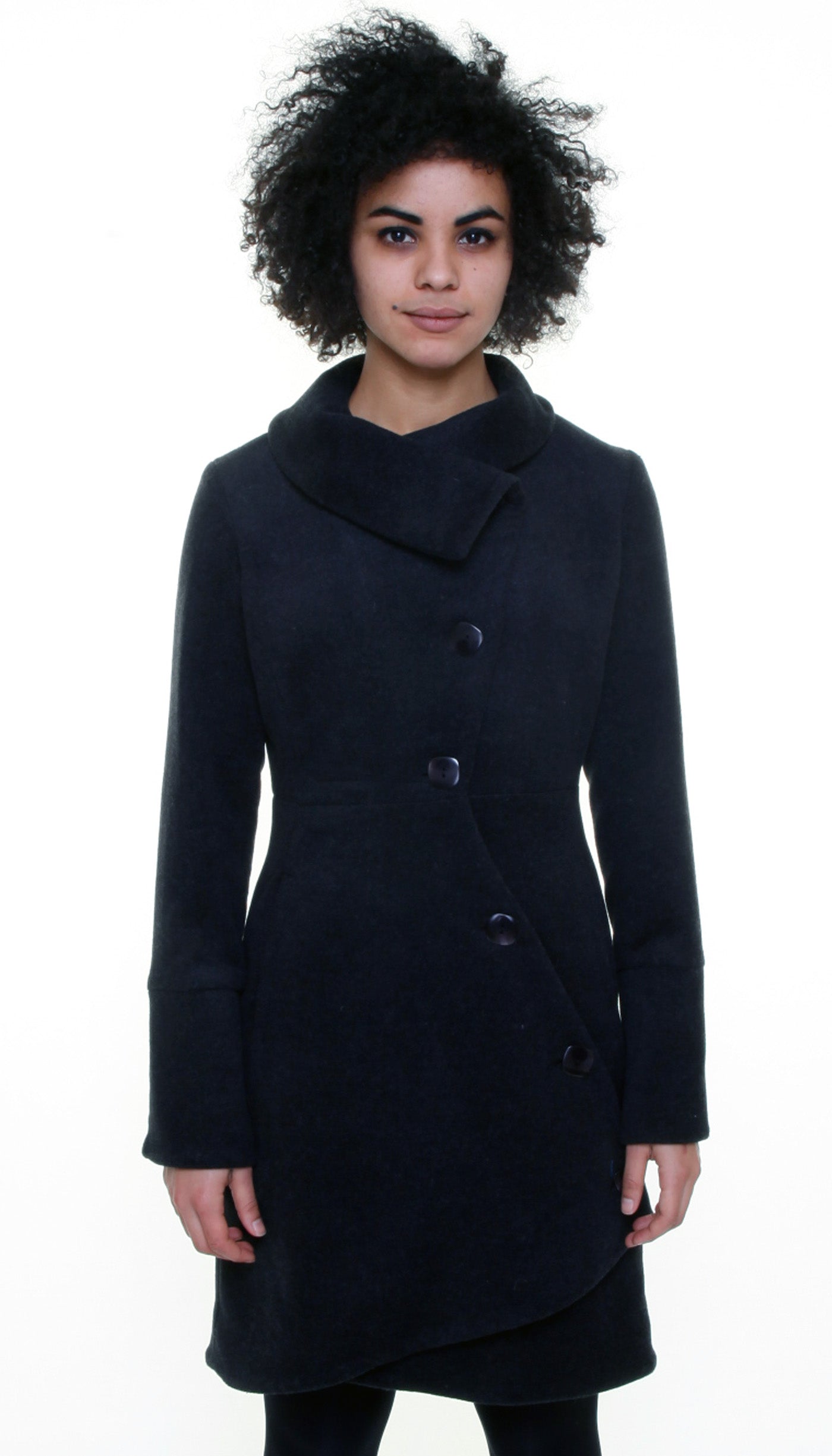 Swerve Coat in Wool/Cashmere / Dark Charcoal